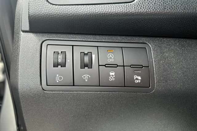Kia Venga (2016) thumbnail 7
