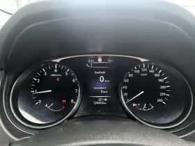 Nissan X-Trail (2016) thumbnail 17