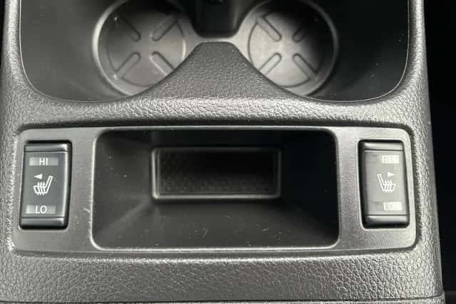 Nissan X-Trail (2016) thumbnail 25