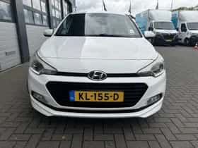 Hyundai i20 (2016) thumbnail 2