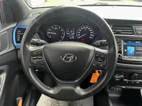 Hyundai i20 (2016) thumbnail 12