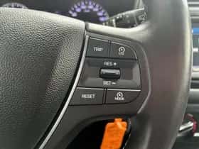 Hyundai i20 (2016) thumbnail 14