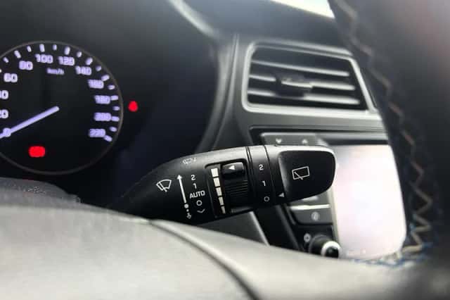 Hyundai i20 (2016) thumbnail 16