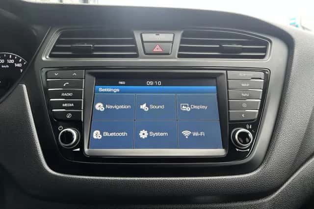 Hyundai i20 (2016) thumbnail 22