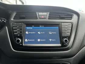 Hyundai i20 (2016) thumbnail 22