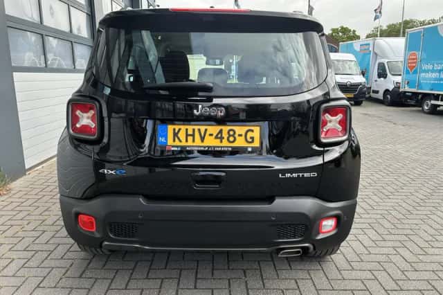 Jeep Renegade (2021) thumbnail 7