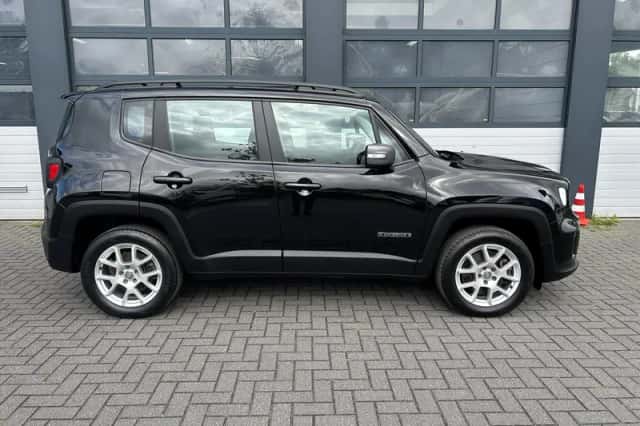 Jeep Renegade (2021) thumbnail 10