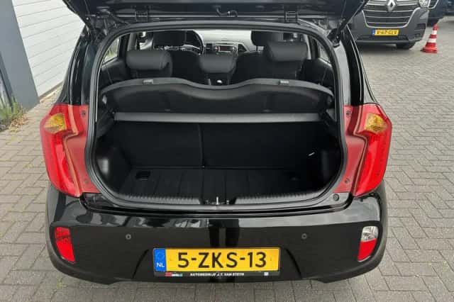 Kia Picanto (2015) thumbnail 8