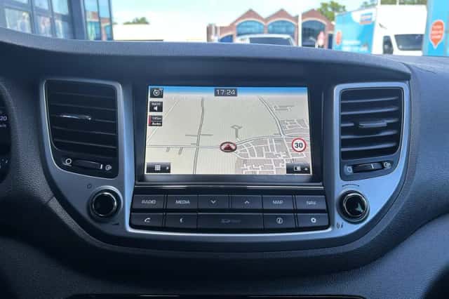 Hyundai Tucson (2018) thumbnail 14