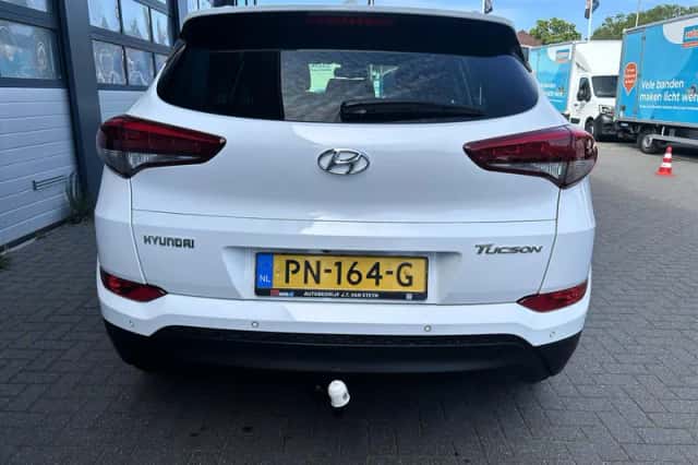 Hyundai Tucson (2018) thumbnail 4