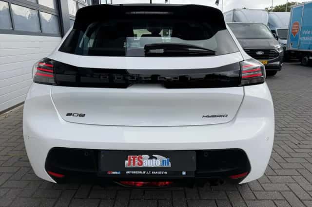 Peugeot 208 (2025) thumbnail 6