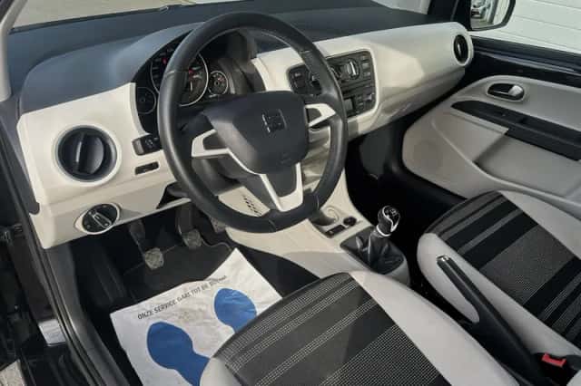 SEAT Mii (2013) thumbnail 6