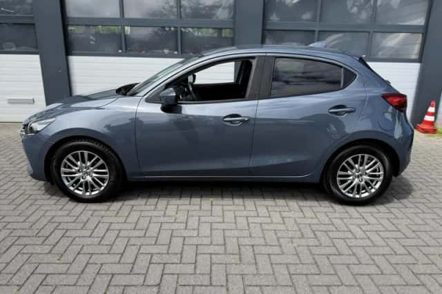 Mazda 2 (2022) thumbnail 3