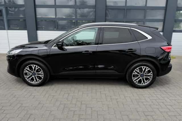 Ford Kuga (2020) thumbnail 3