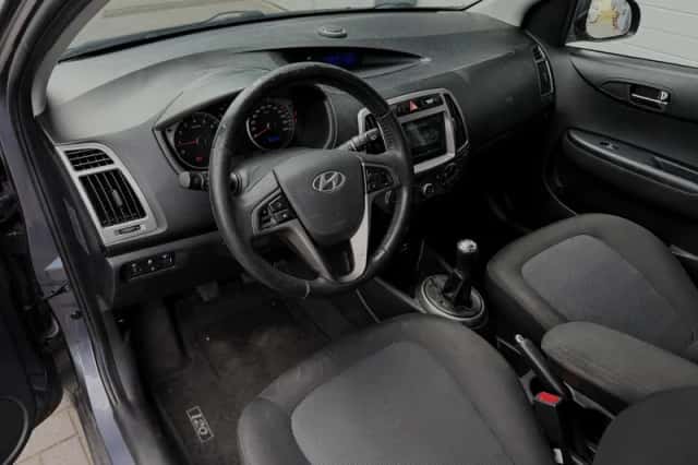Hyundai i20 (2014) thumbnail 5