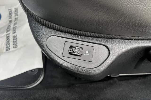 Peugeot 308 (2010) thumbnail 6