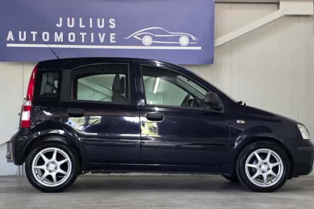 Fiat Panda (2011) thumbnail 4
