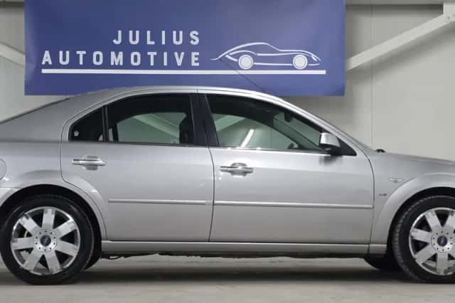 Ford Mondeo (2004) thumbnail 4