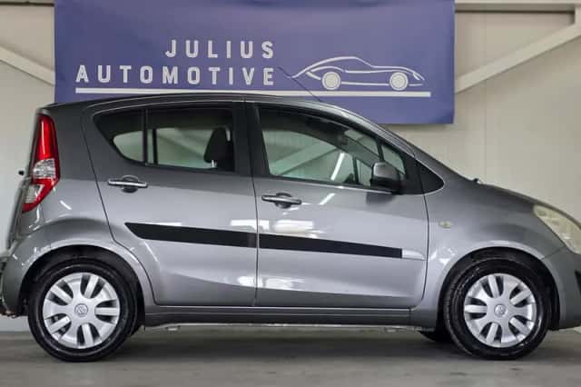 Suzuki Splash (2013) thumbnail 4