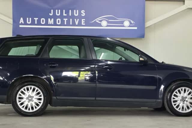 Volvo V50 (2005) thumbnail 4