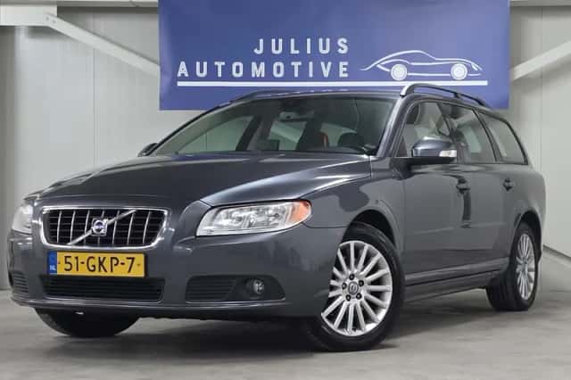 Volvo V70 (2008) thumbnail 1