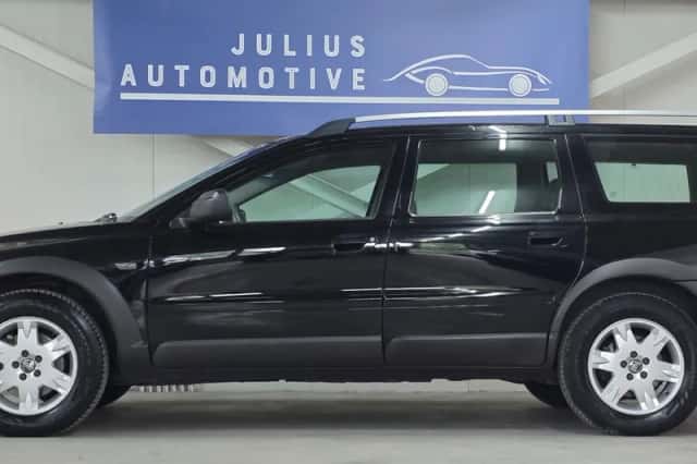 Volvo XC70 (2004) thumbnail 3
