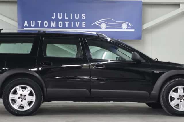 Volvo XC70 (2004) thumbnail 4