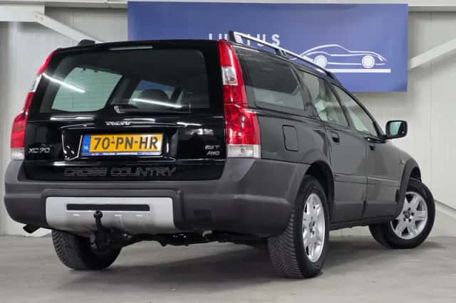 Volvo XC70 (2004) thumbnail 6