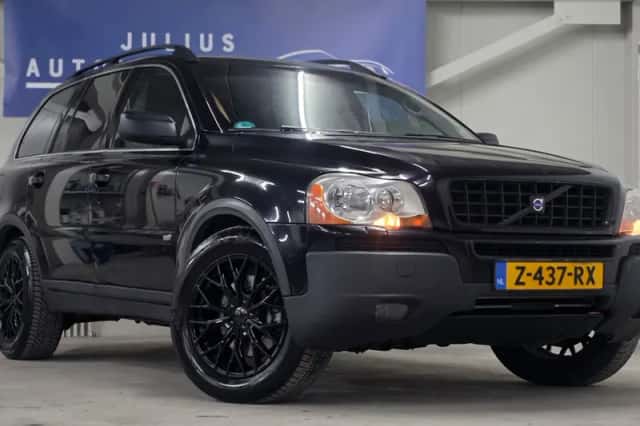 Volvo XC90 (2005) thumbnail 2