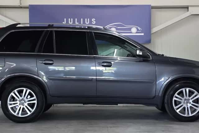 Volvo XC90 (2007) thumbnail 3
