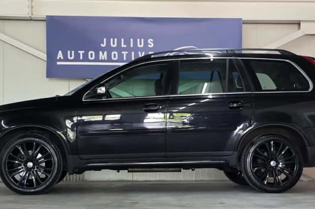 Volvo XC90 (2007) thumbnail 3