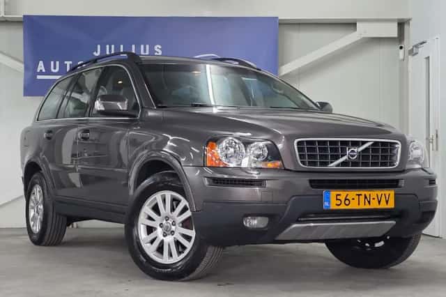 Volvo XC90 (2006) thumbnail 2