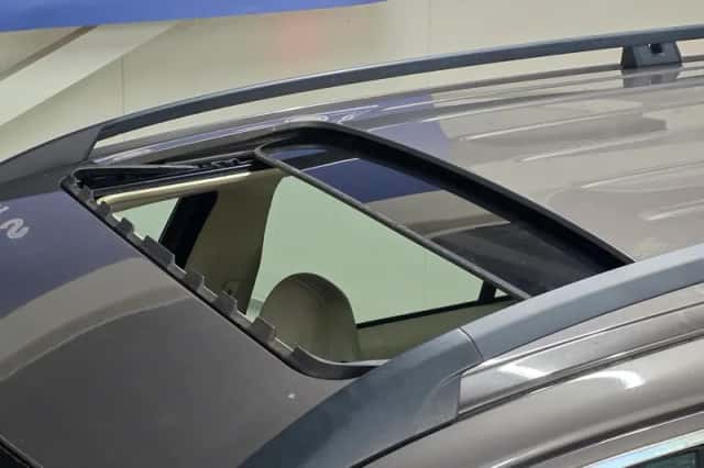 Volvo XC90 (2006) thumbnail 5