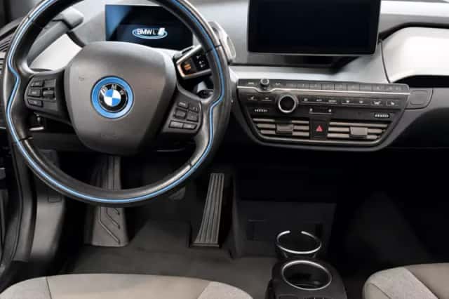 BMW i3 (2019) thumbnail 3