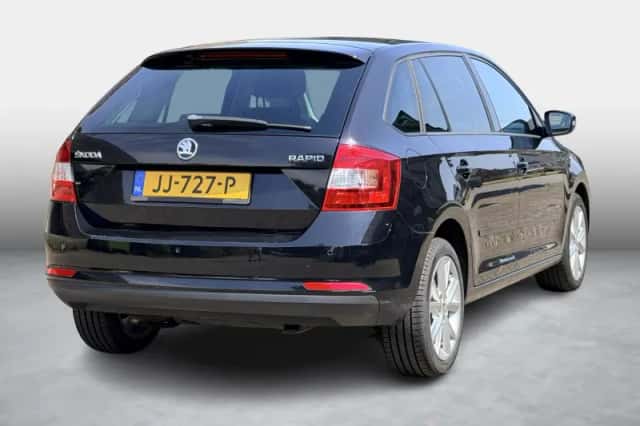 Škoda Rapid (2016) thumbnail 4