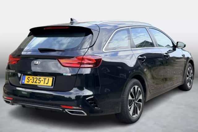 Kia Ceed (2020) thumbnail 4