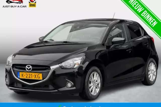 Mazda 2 (2016) thumbnail 1