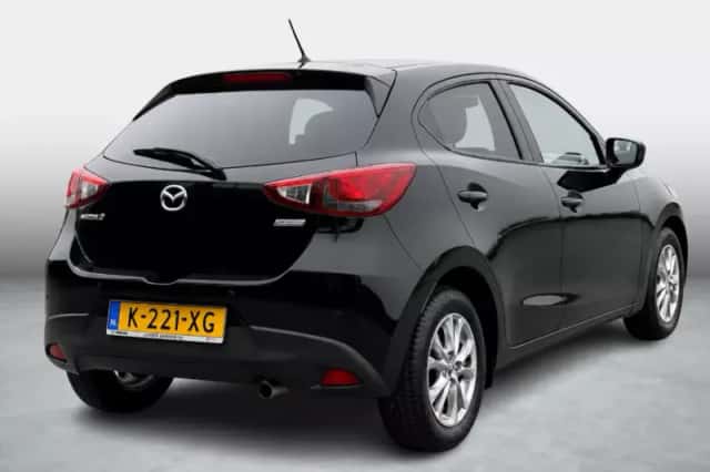 Mazda 2 (2016) thumbnail 4