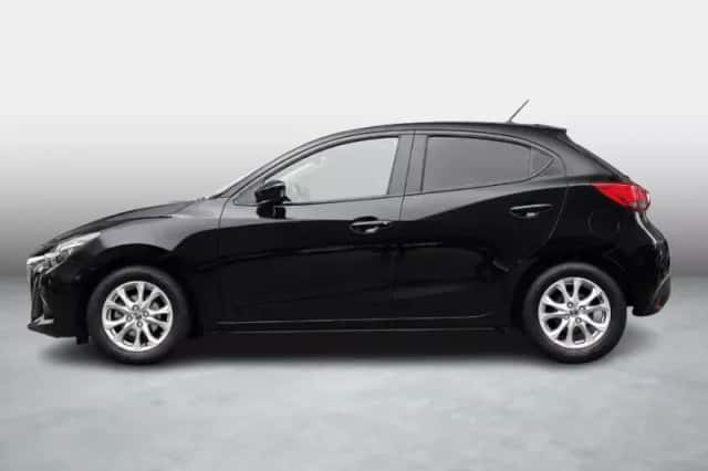Mazda 2 (2016) thumbnail 5