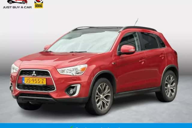 Mitsubishi ASX (2016) thumbnail 1