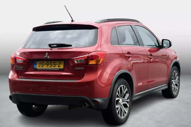 Mitsubishi ASX (2016) thumbnail 4