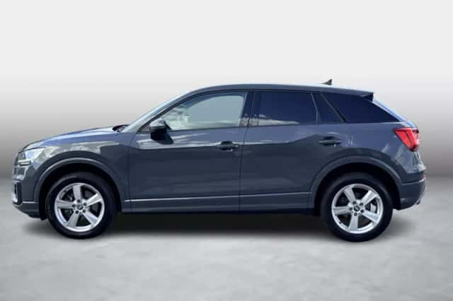 Audi Q2 (2017) thumbnail 5