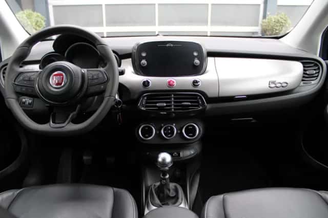 Fiat 500X (2023) thumbnail 2