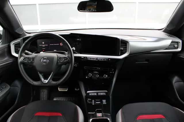 Opel Mokka (2023) thumbnail 2