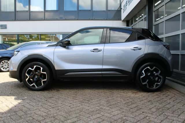 Opel Mokka (2023) thumbnail 4