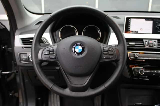 BMW X1 (2022) thumbnail 18