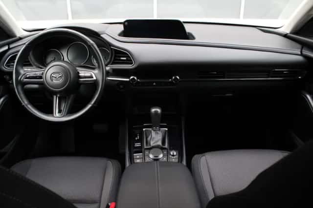 Mazda CX-30 (2023) thumbnail 2