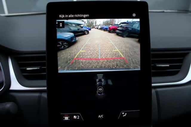 Renault Captur (2025) thumbnail 30