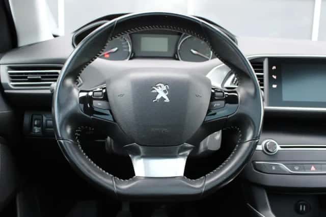 Peugeot 308 (2019) thumbnail 20