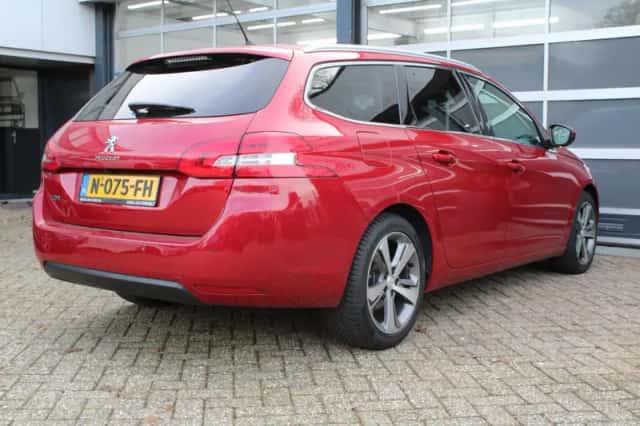 Peugeot 308 (2019) thumbnail 7